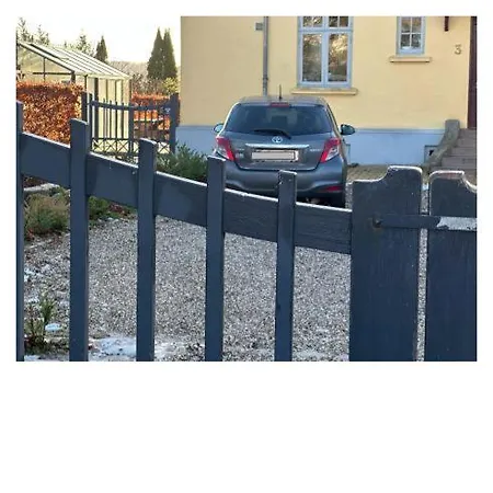 Bed and Breakfast Rummeligt Kaeldervaerelse Med Egen Indgang Og Privat Terrasse Naer Aarhus